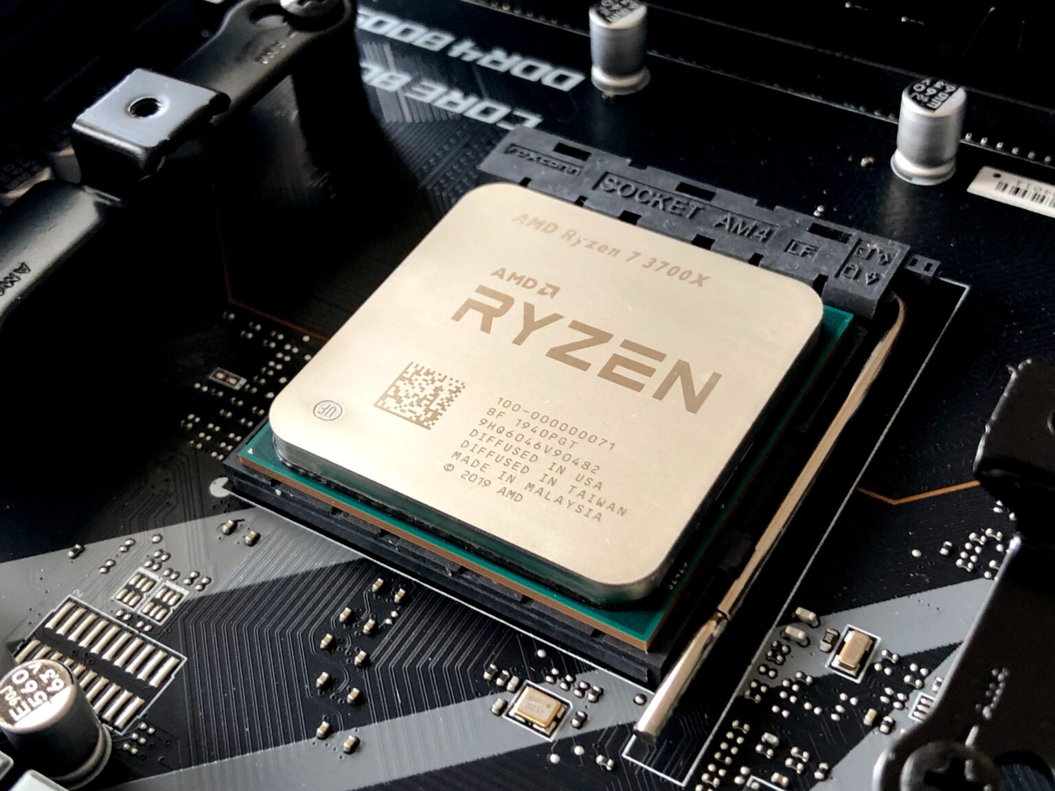 Processor Adalah: Prosesor Komputer, Jenis, Fungsi, Cara Kerja