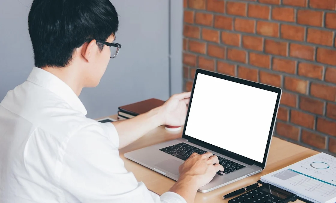 cara membersihkan sampah di laptop