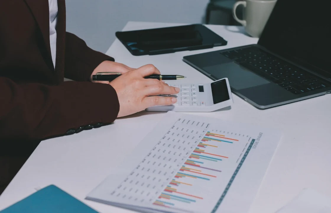 biaya produksi adalah