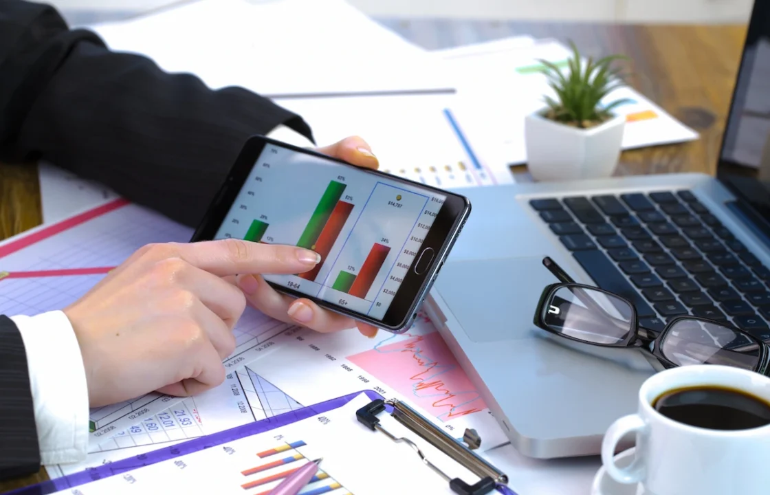 aplikasi asset management